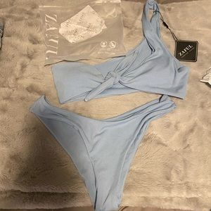 BRAND NEW NEVER WORN • baby blue bikini